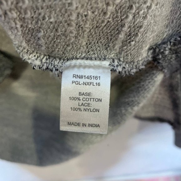 Charming Charlie Gray and Black Lace Trim Pullover Crewneck Sweatshirt - Size XL - Picture 4 of 5